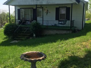 158 Landmark Rd, Jacksboro, TN 37757