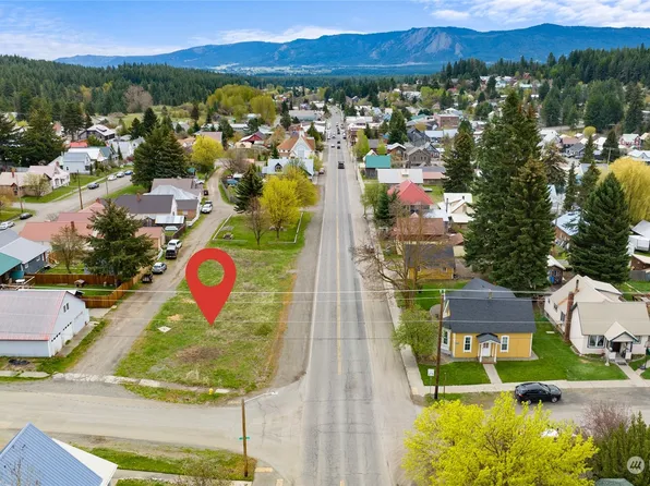 102 E Utah Avenue, Roslyn, WA 98941
