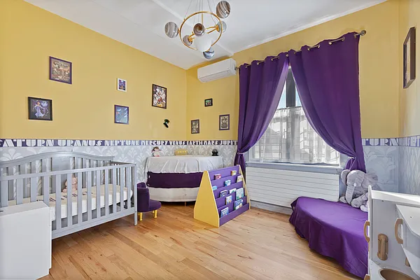 Sold by Douglas Elliman | media 10