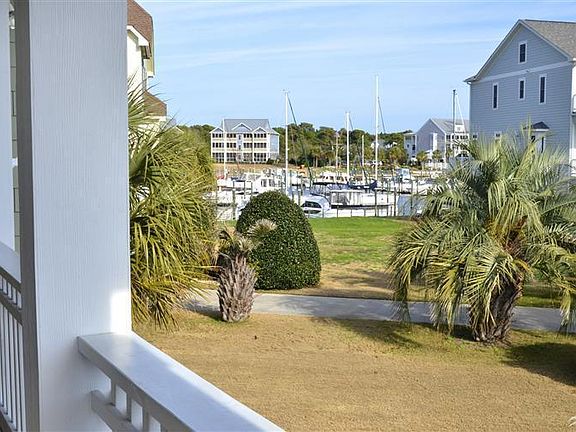 3rd image of 4459 Midshipman Court SE