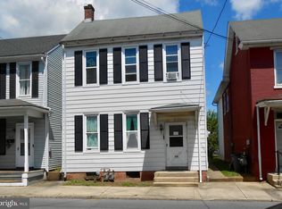 16 W Stiegel St, Manheim, PA 17545