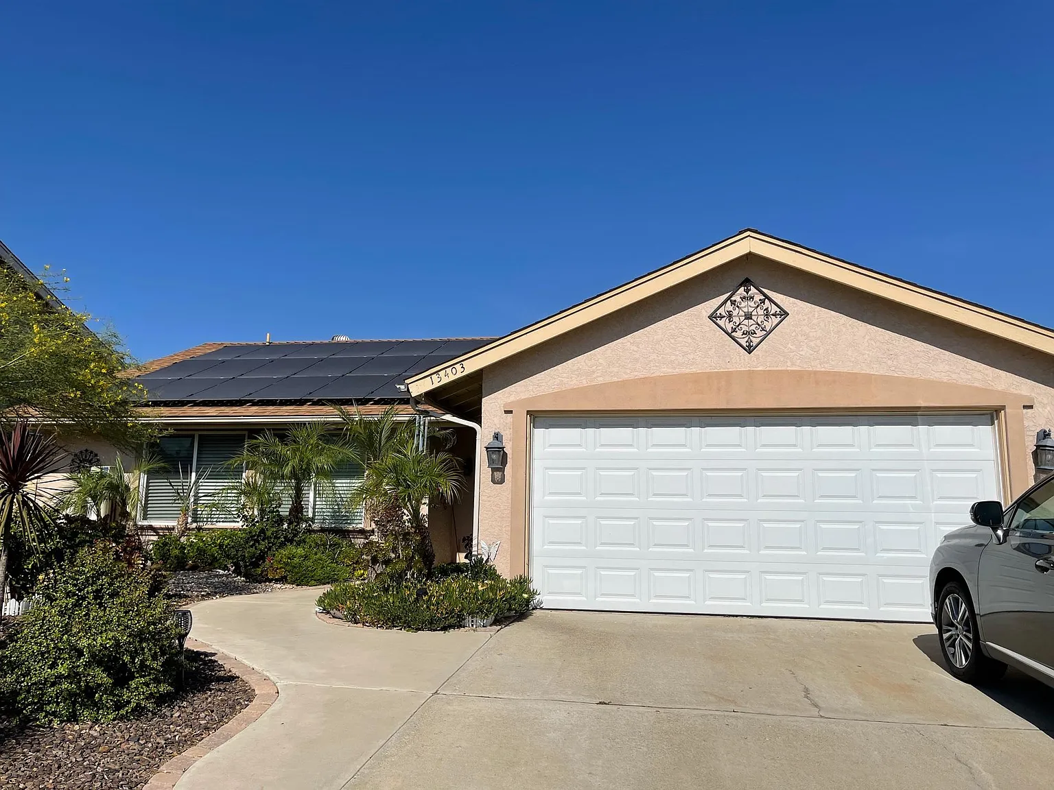 3 bed, 1541 sqft, $4,250 — Photo 1