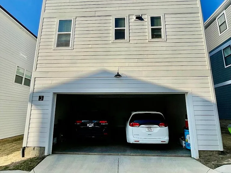 530 Edwin St #3 — Photo 16