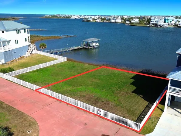 3531 & 3527 Hudson Ct, Galveston, TX 77554