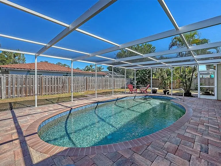 3507 Pinecrest St — Photo 35