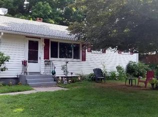 71 Green Rd, Manchester, CT 06042