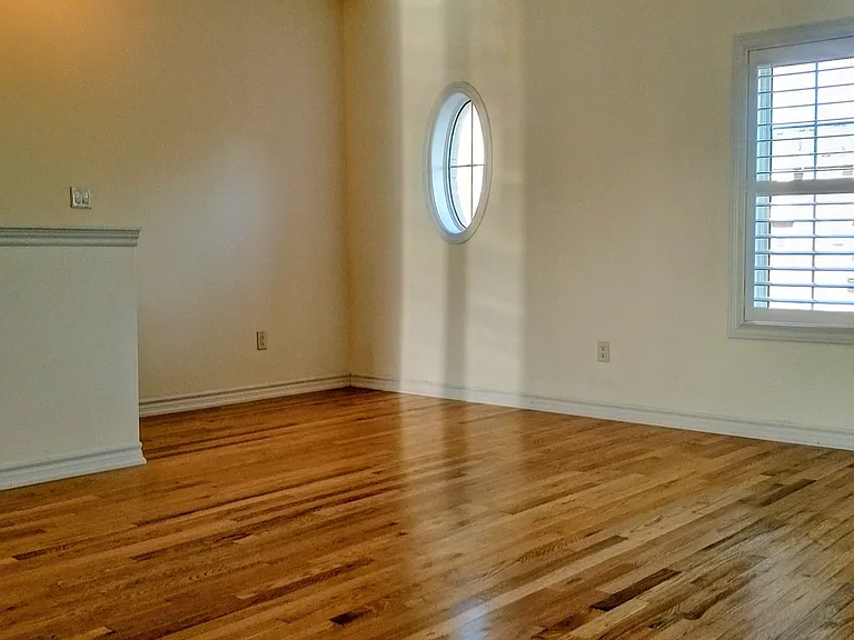 32 Aspen Hills Rd #4 — Photo 10