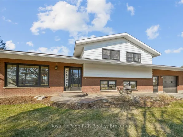 883 30th St W, Georgian Bluffs, ON N4K 6V5