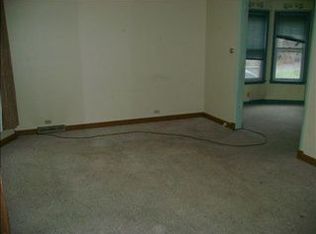 52 Mountain Rd, Ravena, NY 12143