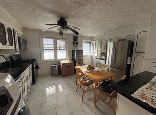 Bldg 28 Ct #D-63, Bridgeport, CT 06610