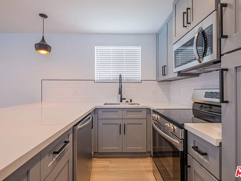 2107 Pullman Ln #G — Photo 8