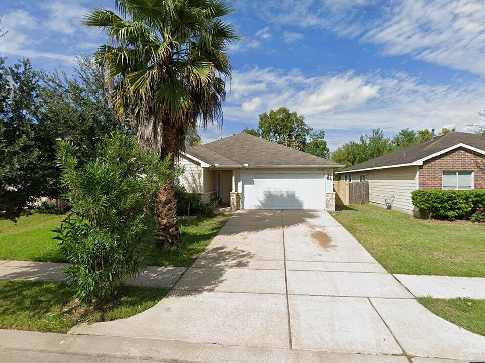 1st image of 2702 Sockeye Dr