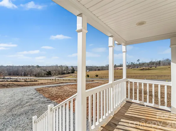 1710 Hudlow Rd, Forest City, NC 28043