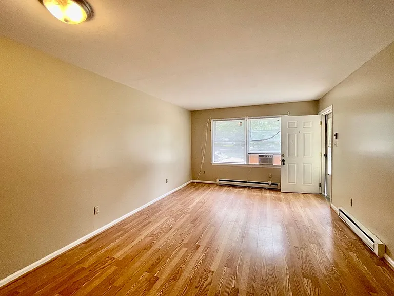 3105B Granby St — Photo 5