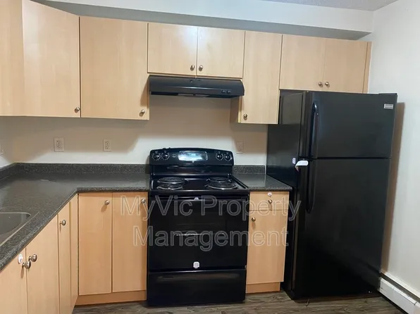 9108 149th St NW, Edmonton, AB