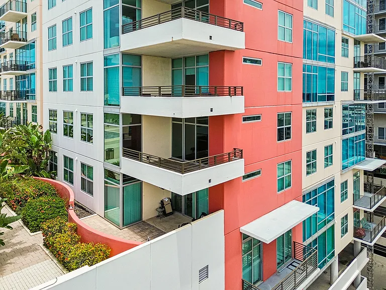 1120 E Kennedy Blvd #1030 — Photo 33