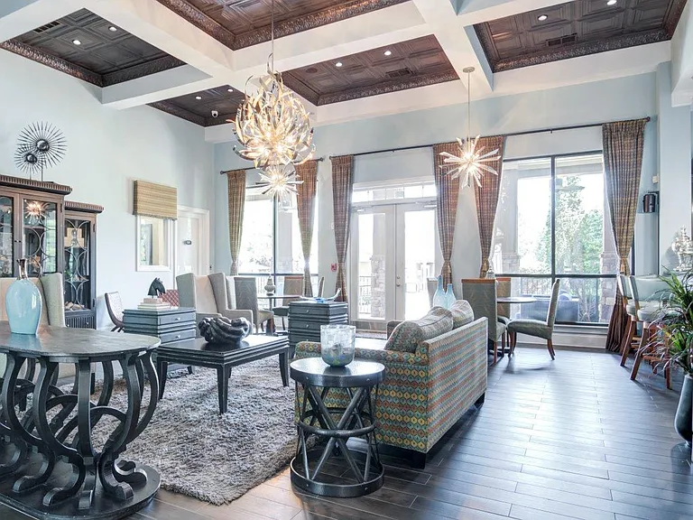 Estates at McDonough Apartment Homes — Photo 17