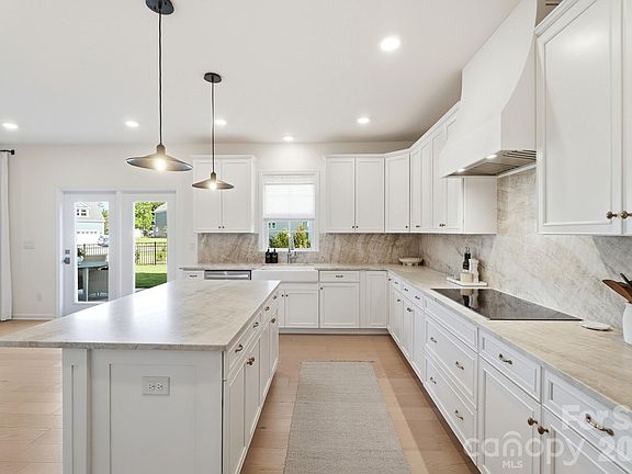 4th image of 4215 Poplin Grove Dr