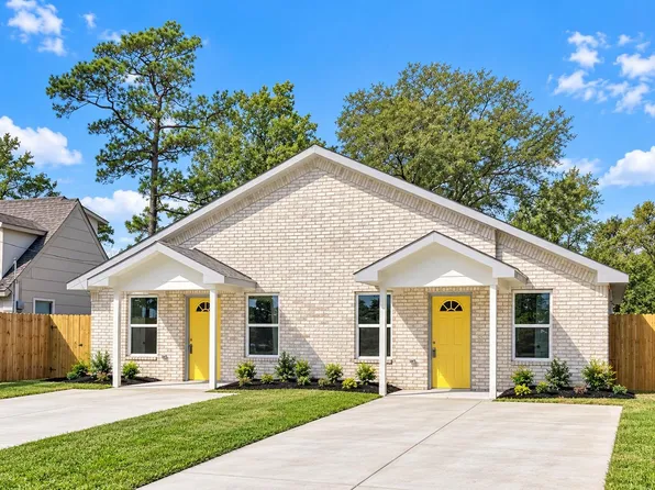 9119 Sherbourne St, Houston, TX 77016
