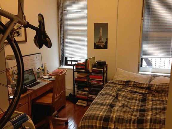 2nd image of 456 W 57th St APT 3C
