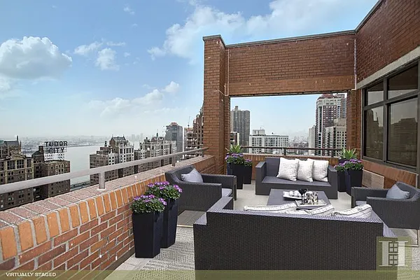 Rented by Halstead Real Estate | media 6