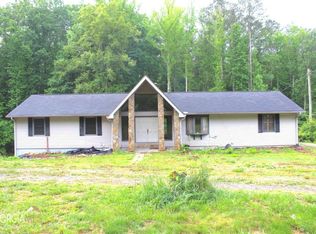 6520 Old White Mill Rd, Fairburn, GA 30213