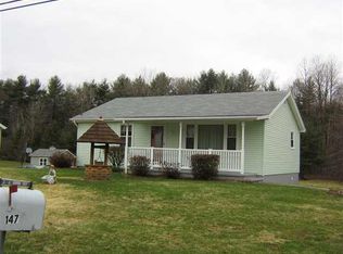 147 Priddle Point Rd, Mayfield, NY 12117