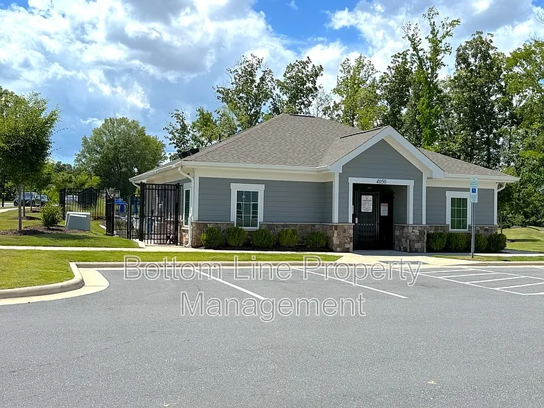 4029 Black Ct — Photo 6