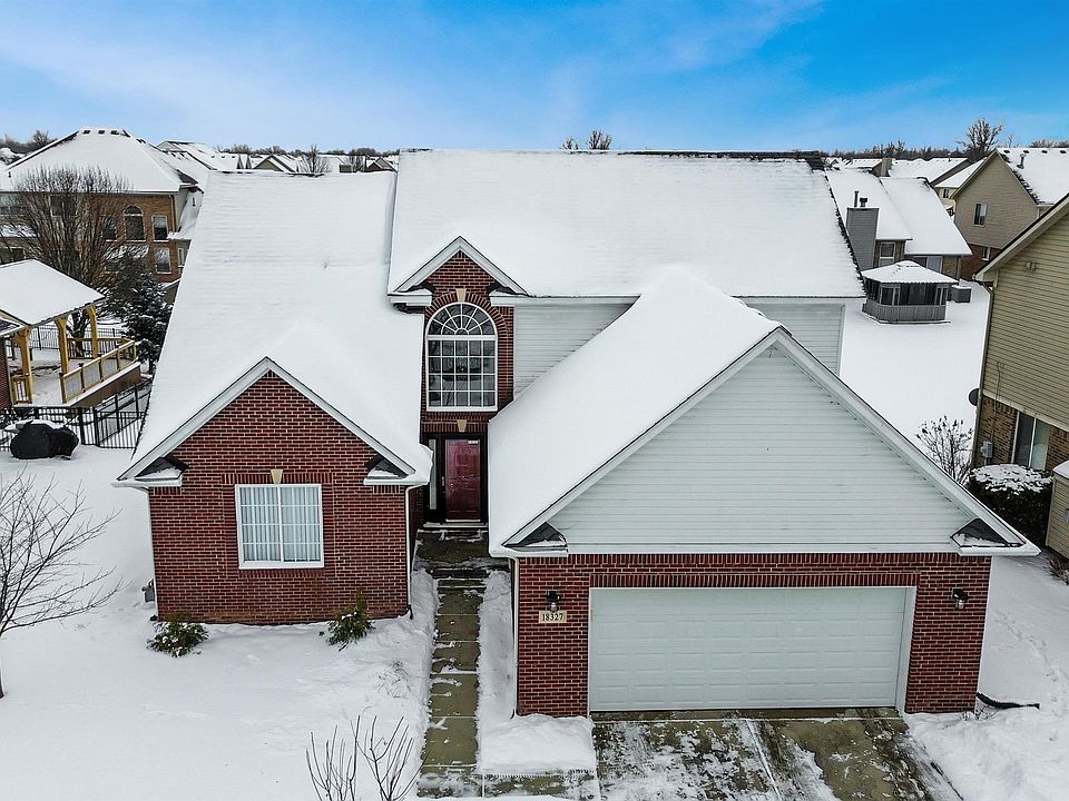 1st image of 18327 Petunia Dr