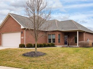 583 Storm Ct, Tipp City, OH 45371