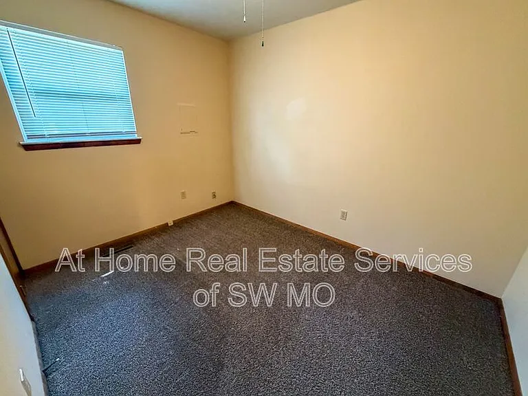 3304 E Portland St #B — Photo 7