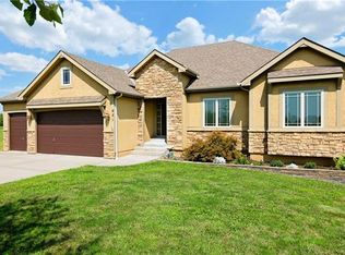 621 N Elsea Smith Rd, Independence, MO 64056