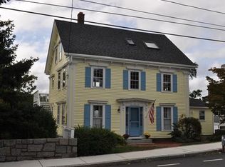 10 Andrews St, Gloucester, MA 01930
