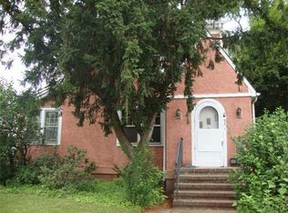 97 Rodney Ave, Somerset, NJ