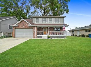 4110 W 143rd St, Crestwood, IL 60445