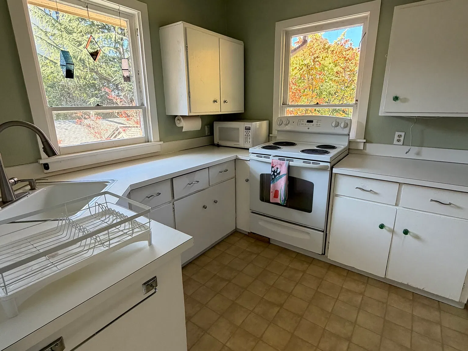2 bed, 1059 sqft, $2,625 — Photo 3