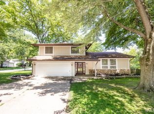 78 Depot Dr, Glen Carbon, IL 62034