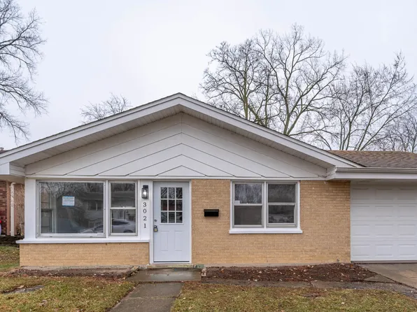 3021 Phillips Ave, Steger, IL 60475