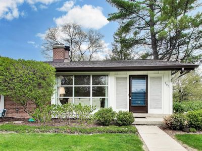 307 Crestwood Vlg, Northfield, IL, 60093
