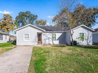 581 Cliffside Dr, Houston, TX 77076