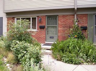 3094 Williamsburg Rd, Ann Arbor, MI 48108