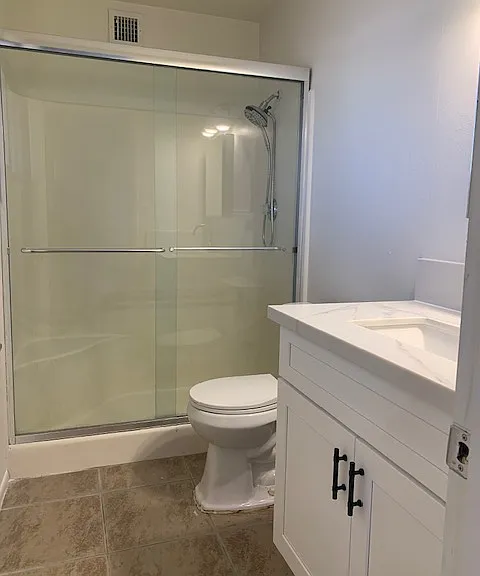 3335 S Pine St — Photo 11