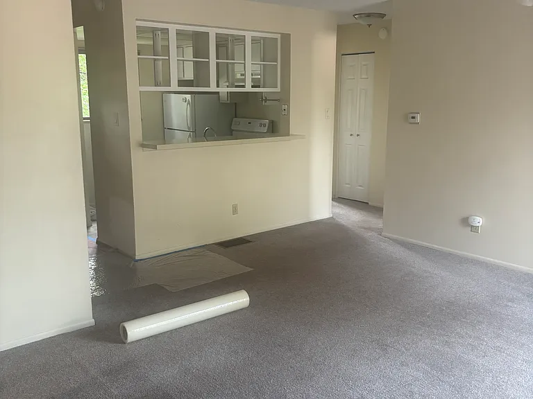 651 S 2nd St #F3 — Photo 10