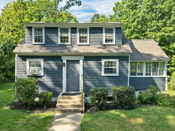 330 Hopkinton Road, Concord, NH 03301