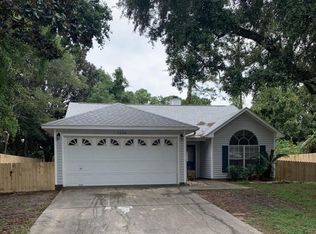 3236 Maplewood Dr, Gulf Breeze, FL 32563