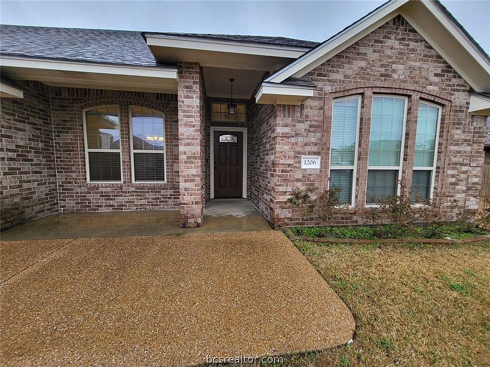 1st image of 1206 Robinsville Ct