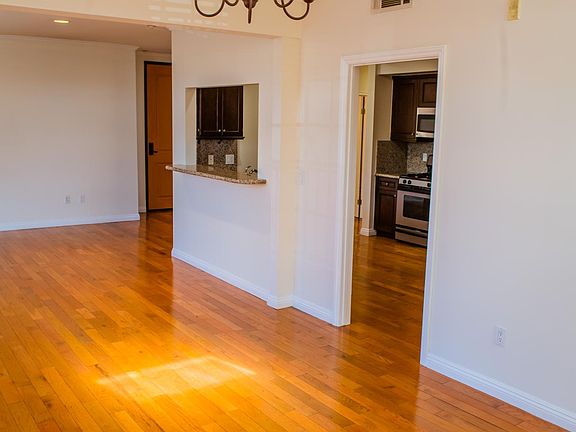 2nd image of 1466 S Bedford St APT 102