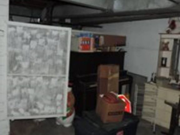 5th image of 710 E Morehead St