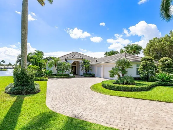 52 Bermuda Lake Drive, Palm Beach Gardens, FL 33418