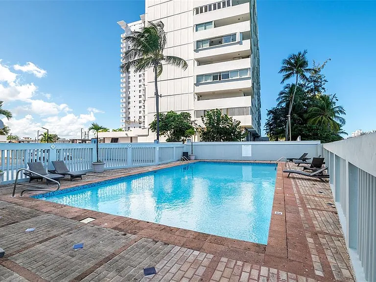3205 Isla Verde Ave #603 — Photo 32